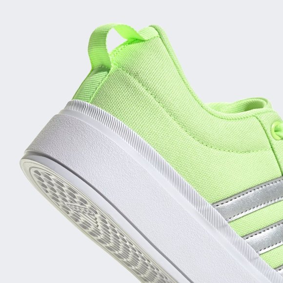 adidas women BRAVADA 2.0 PLATFORM Cloud - Picture 8 of 11